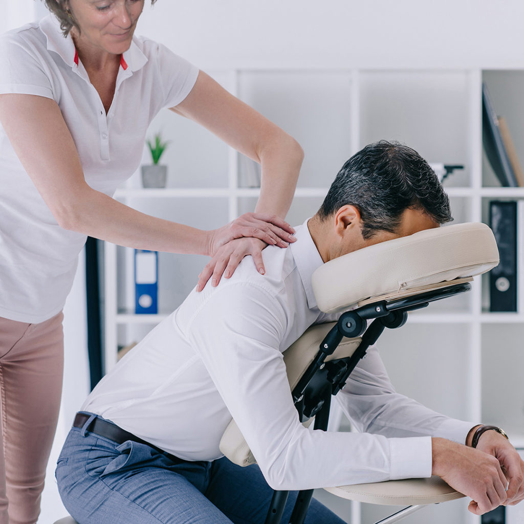 Christel Giren Massages Thérapeutiques, massage sur chaise l’Encas